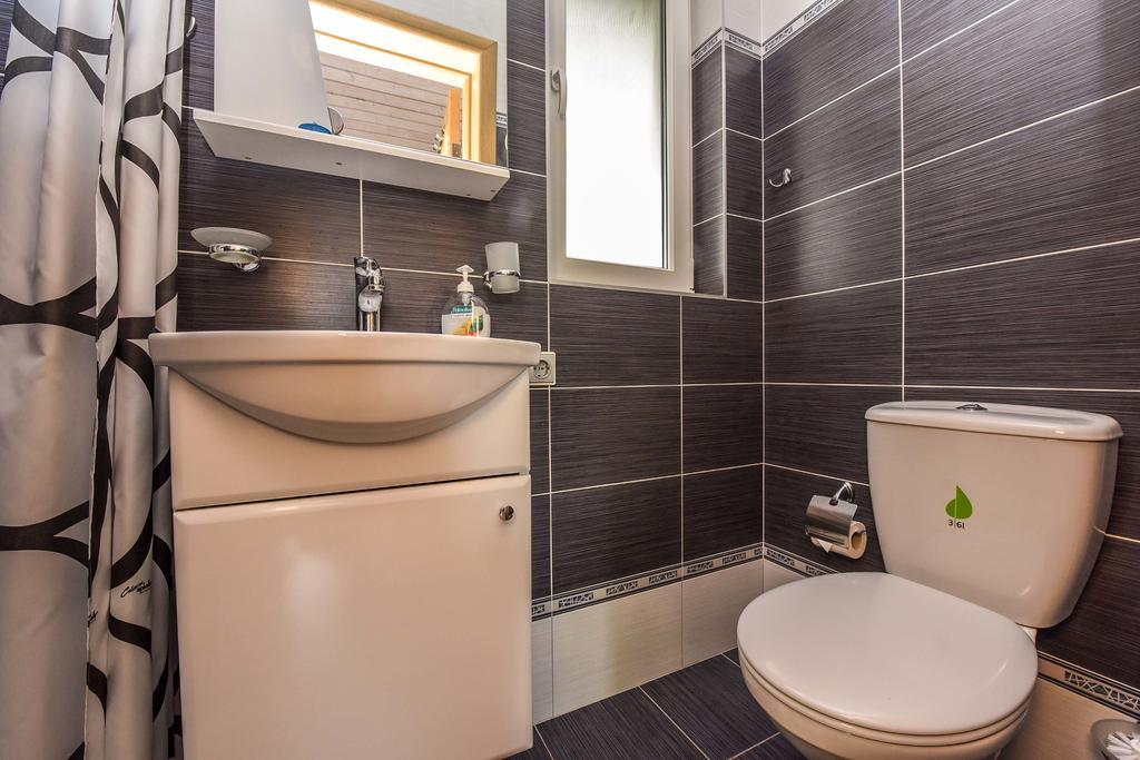 Apartamentai Trys Pusys Šventoji Buitenkant foto